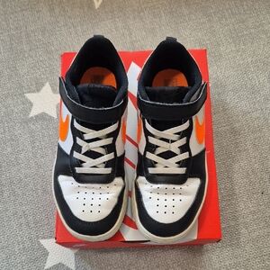 Nike Court Borough Low 2 White/Total Orange - Black Size 2.5Y